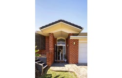 27 Ophelia Crescent, Eatons Hill, Qld 4037
