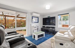 3 Lublin Crescent, Hackham West, SA 5163