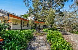 1 Glamorgan Drive, Redwood Park, SA 5097