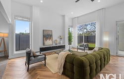 68 Brinawa Street, Camp Hill, Qld 4152