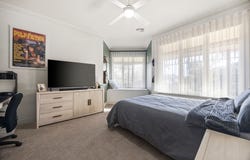 2 Shepparton Street, Eynesbury, Vic 3338