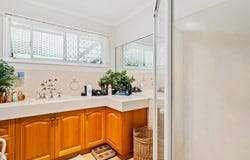 12 McCarthy Street, Gracemere, Qld 4702