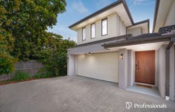 2/7 Lyric Court, Glen Waverley, Vic 3150