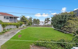 33 Warra Street, Wynnum, Qld 4178