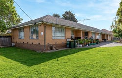 22 McIvor Road, St Albans, Vic 3021