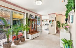 10 Ocean Beach Road, Woy Woy, NSW 2256