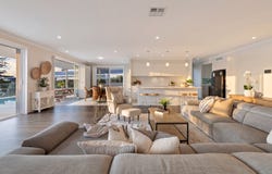 20 Argyle Crescent, Sorrento, Qld 4217