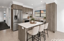 13 Expedition Circuit, Pakenham, Vic 3810