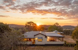 724 Kholo Road, Kholo, Qld 4306