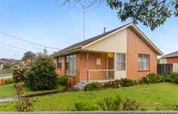202 St Albans Road, Breakwater, Vic 3219