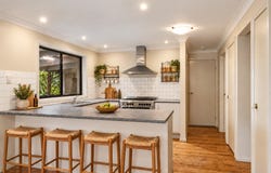 224 Blaxland Road, Wentworth Falls, NSW 2782