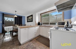1/15 David Avenue, Cranbourne, Vic 3977