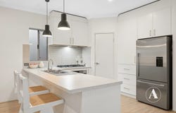 2 Wolfson Way, Piara Waters, WA 6112
