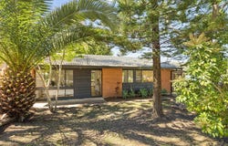 11 Darryl Road, Wyoming, NSW 2250