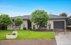 61 Tumbella Drive, Murray Bridge, SA 5253