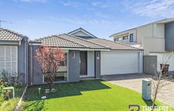 79 Macadamia Loop, Piara Waters, WA 6112