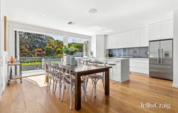 8 Hill Street, Sorrento, Vic 3943