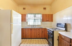 13 Jardine Street, Fairy Meadow, NSW 2519