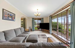 25 Shaw Avenue, Wendouree, Vic 3355