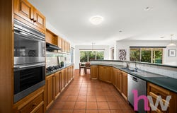 42 Glengate Street, Hamlyn Heights, Vic 3215