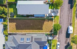 70 Surfers Drive, Lake Cathie, NSW 2445
