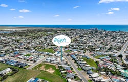 25 Diagonal Road, Wallaroo, SA 5556