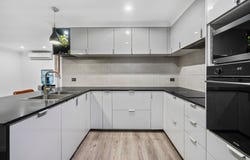 17 Oleander Crescent, Durack, Qld 4077