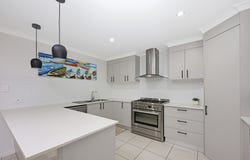 184 Ibis Boulevard, Eli Waters, Qld 4655