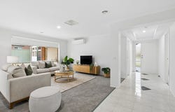 25 Mccubbin Way, Berwick, Vic 3806