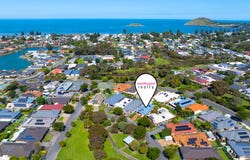 9 Belmont Avenue, Encounter Bay, SA 5211
