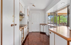 22 Ethion Drive, Regents Park, Qld 4118