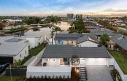 1 Rudd Street, Broadbeach Waters, Qld 4218