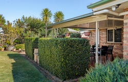8 Grant Close, Middle Ridge, Qld 4350