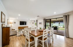 7 Old Bull Creek Road, Strathalbyn, SA 5255