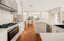 12 Barton Drive, Sandhurst, Vic 3977