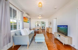 7 Moore Street, Elliott Heads, Qld 4670