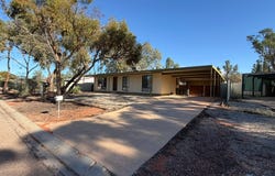 39 Hermit St, Roxby Downs, SA 5725