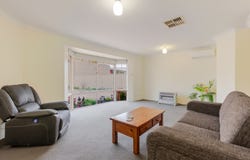 21B Auld Court, Waikiki, WA 6169