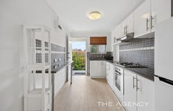 33C/305 Harborne Street, Glendalough, WA 6016