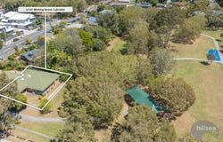 2/161 Whiting Street, Labrador, Qld 4215