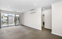 50/60 Flourish Loop, Atwell, WA 6164