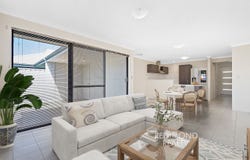 2/15 Crosthwait Circle, Tapping, WA 6065
