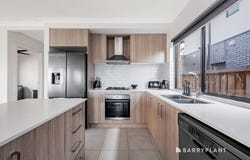 39 Corymbia Grove, South Morang, Vic 3752