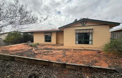 38 Bopeechee St, Roxby Downs, SA 5725