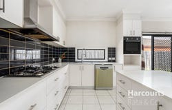 16 Legg Walk, Epping, Vic 3076