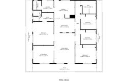 15 Agnew Avenue, Norman Gardens, Qld 4701
