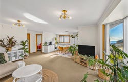 1/13-15 Main Road, Penguin, Tas 7316