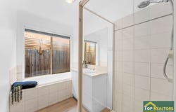 325 Hogans Road, Tarneit, Vic 3029
