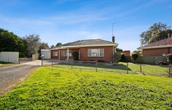 12 Parliament Street, Corowa, NSW 2646