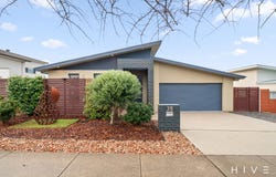 35 Dunphy Street, Wright, ACT 2611